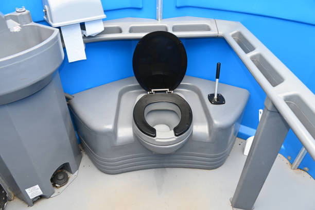 Best Porta potty delivery and setup  in East Pepperell, MA